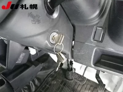 Nissan CLIPPER TRUCK