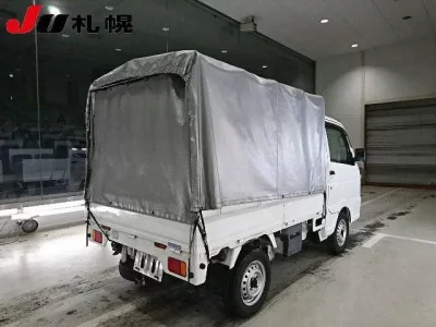 Nissan CLIPPER TRUCK