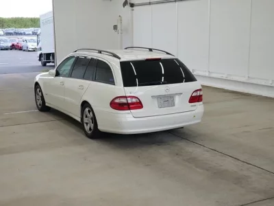 Mercedes-Benz E CLASS WAGON