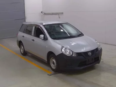 Nissan AD