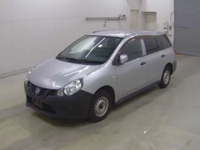 Nissan AD