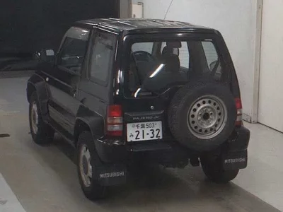 Mitsubishi PAJERO JR