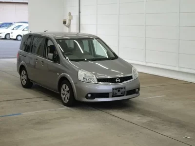 Nissan LAFESTA
