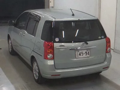 Toyota RAUM