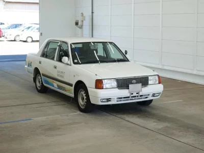 Toyota CROWN COMFORT