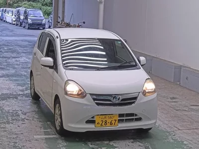 Daihatsu MIRA E S