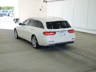 Mercedes-Benz E CLASS WAGON