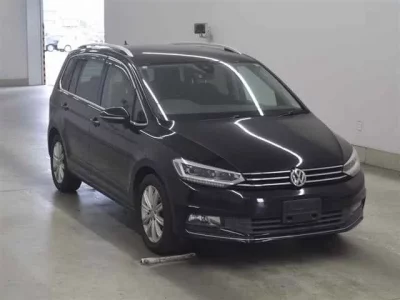 Volkswagen GOLF TOURAN