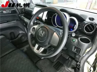 Honda N BOX PLUS