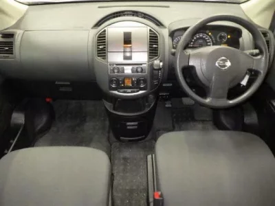Nissan LAFESTA