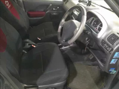 Suzuki CHEVROLET CRUZE
