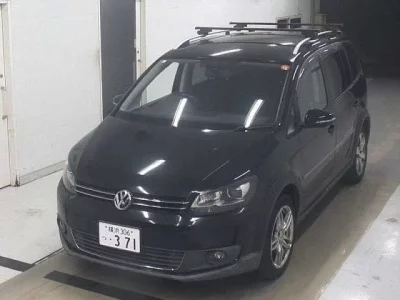 Volkswagen GOLF TOURAN
