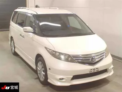 Honda ELYSION