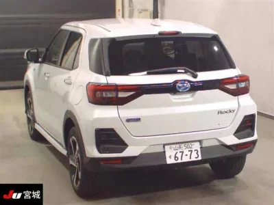 Daihatsu ROCKY