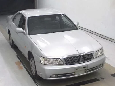 Nissan LAUREL