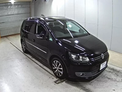 Volkswagen GOLF TOURAN