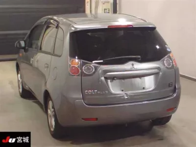 Mitsubishi COLT PLUS