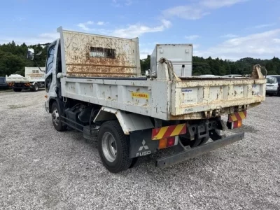 Mitsubishi FUSO FIGHTER