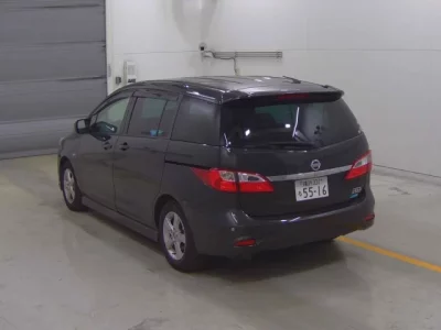 Nissan LAFESTA