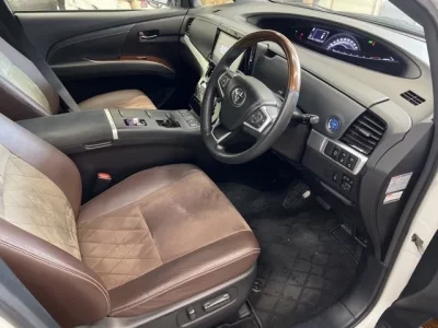 Toyota ESTIMA HYBRID