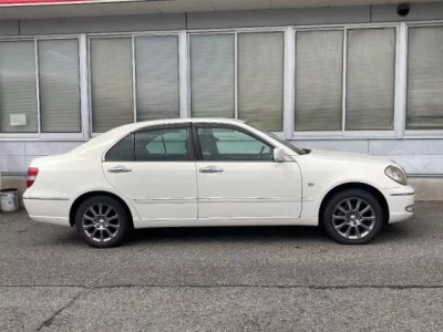 Toyota BREVIS