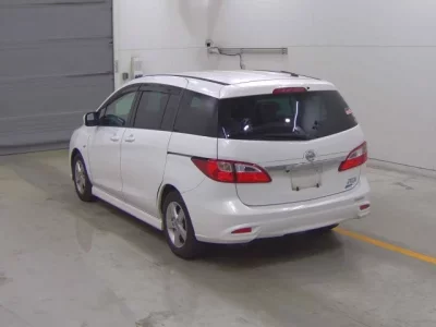 Nissan LAFESTA