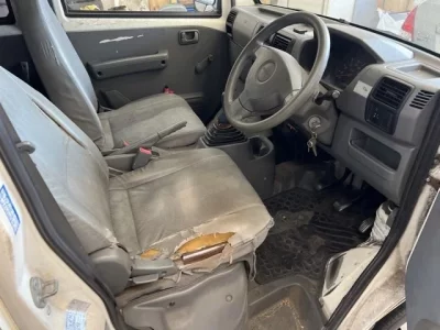 Nissan CLIPPER VAN