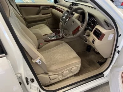 Toyota CROWN ESTATE