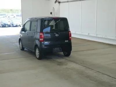 Daihatsu TANTO EXE