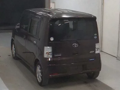 Toyota PIXIS SPACE
