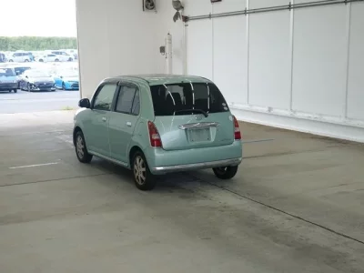 Daihatsu MIRA