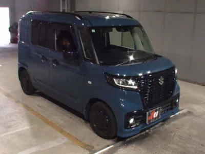 Suzuki SPACIA BASE