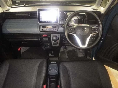 Suzuki SPACIA BASE