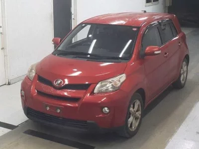 Toyota IST
