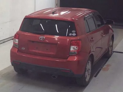 Toyota IST