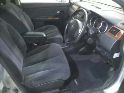 Nissan TIIDA LATIO