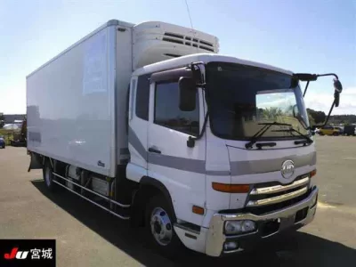 Nissan CONDOR