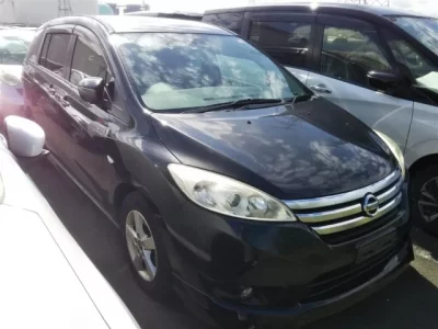 Nissan LAFESTA