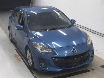 Mazda AXELA
