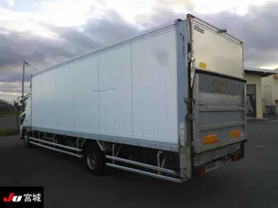 Mitsubishi FUSO TRUCK