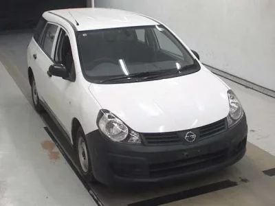 Nissan AD
