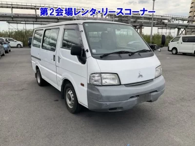 Mitsubishi DELICA