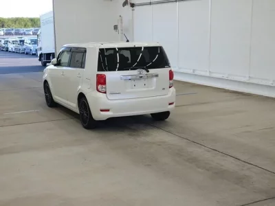 Toyota COROLLA RUMION