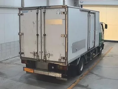 Mitsubishi FUSO FIGHTER
