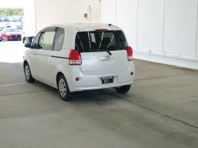 Toyota PORTE
