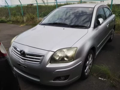 Toyota AVENSIS SEDAN