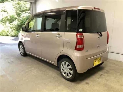 Daihatsu TANTO EXE