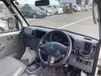 Mitsubishi MINICAB MIEV