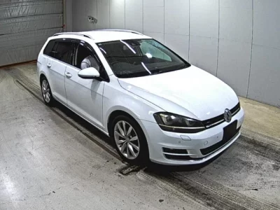 Volkswagen GOLF VARIANT