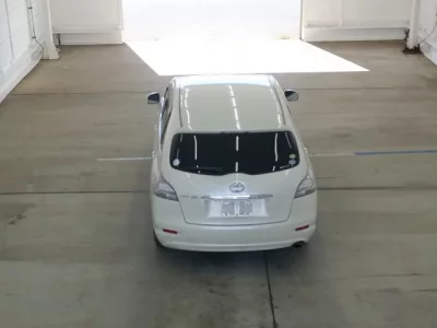 Toyota MARK X ZIO